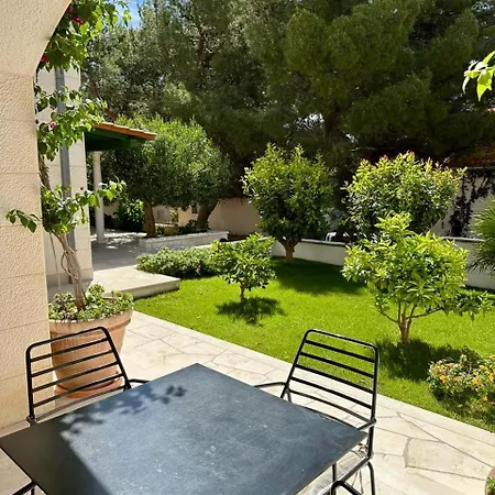Apartment Adria Bol