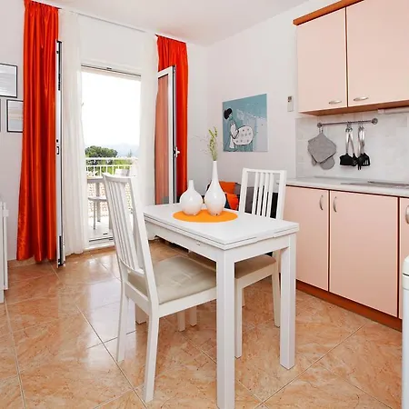 Adria Apartment *